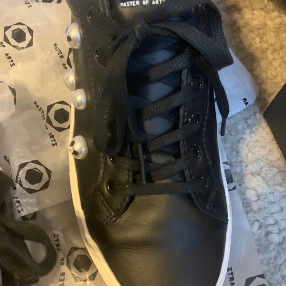 MOA Masters of Arts Mickey Pearl platform sneaker - Picture 6 of 10